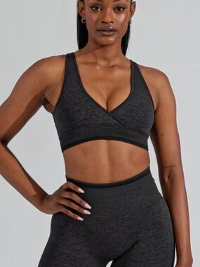 Buffbunny BBL Seamless Reversible Bra and Shorts Set - Large